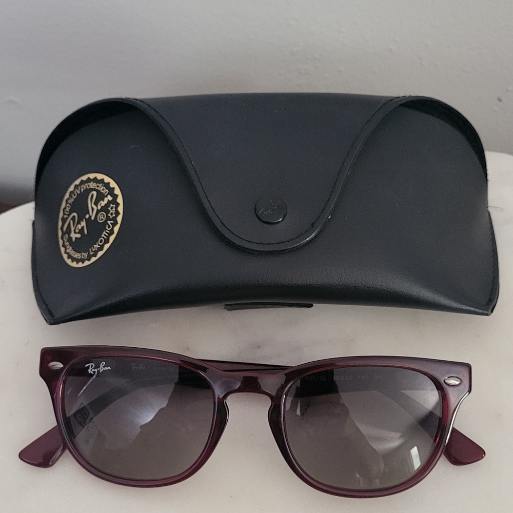 Ray-Ban Sunglasses 4140 735/32 Wayfarer Sunglass Red Frame